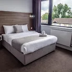 Sky Nights Hotel London Heathrow